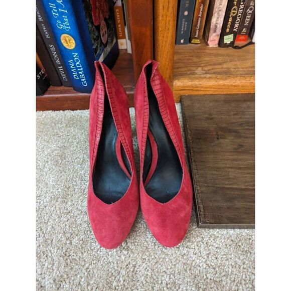 Rebecca Minkoff red suede stilleto excellent condition sz 8 - Picture 2 of 5